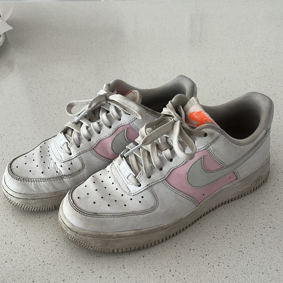Nike airforce 1s - Picture 2 of 5